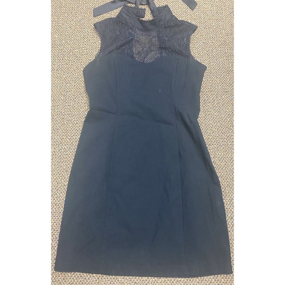 Women's Black Lace Halter Top Sleeveless Short Dress Size Small